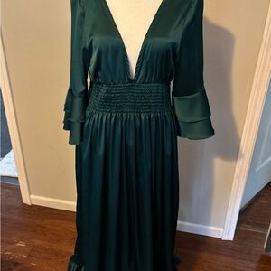 Elegant Green Women's Dress